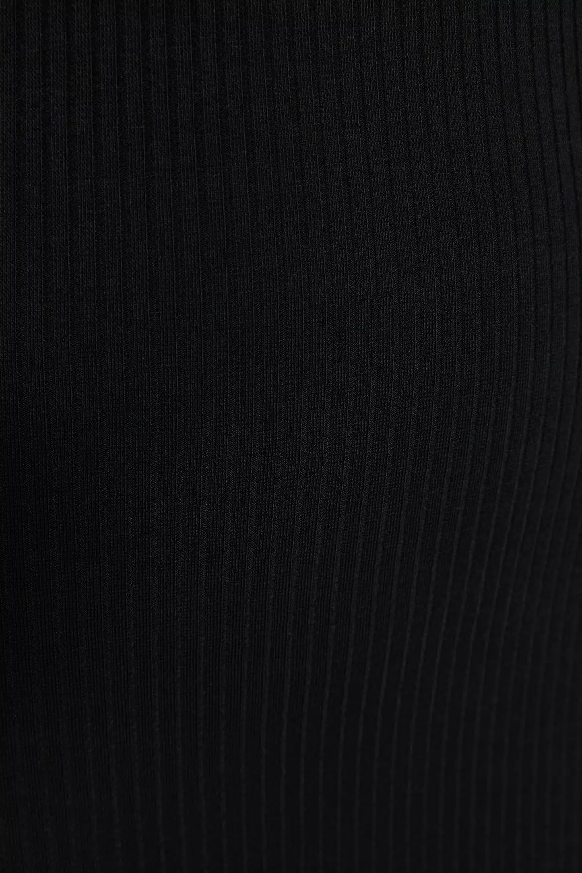 Slit Detail Fitted Midi Dress