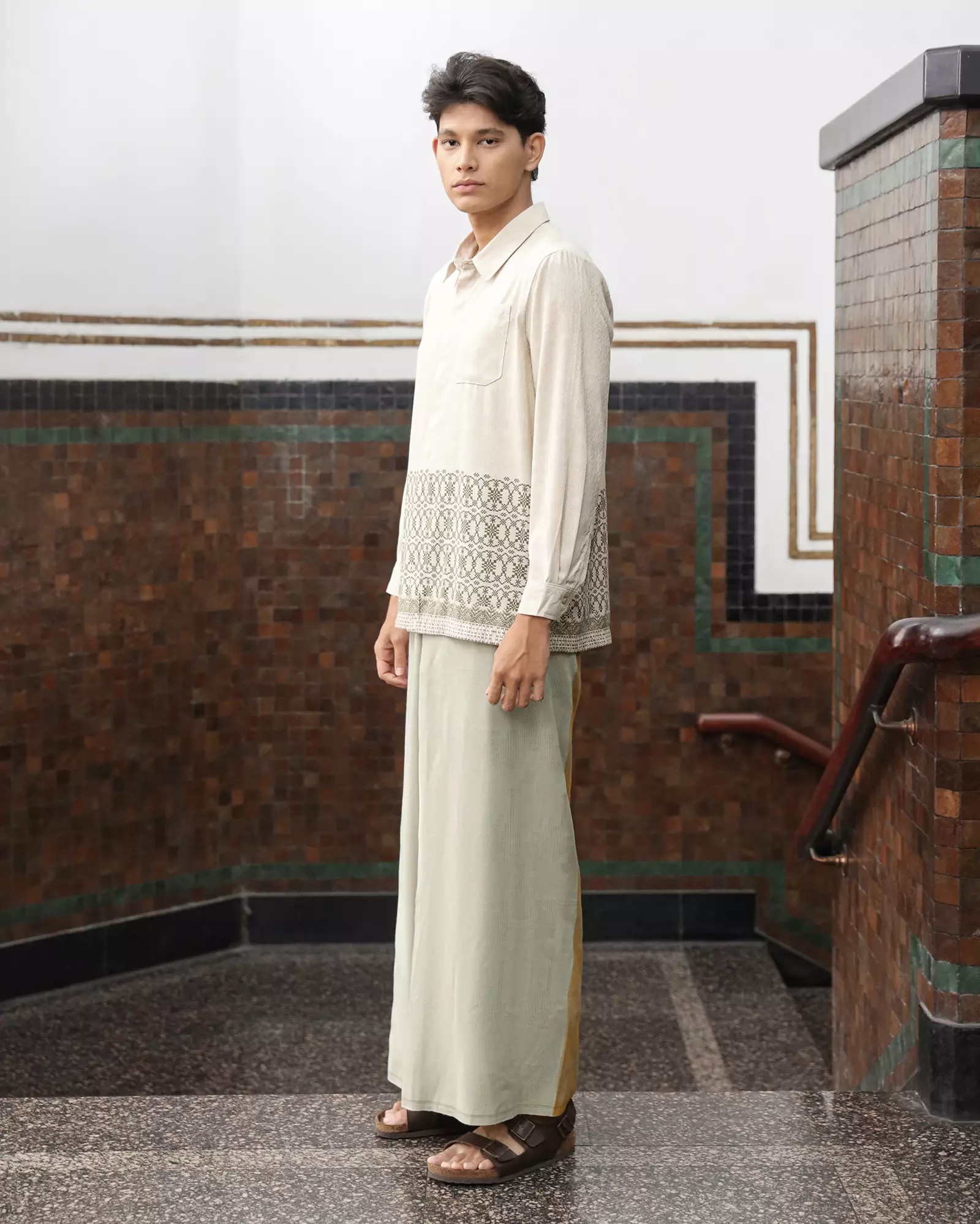 KASEP GYRAN SARUNG / SARUNG DEWASA - MOCCA