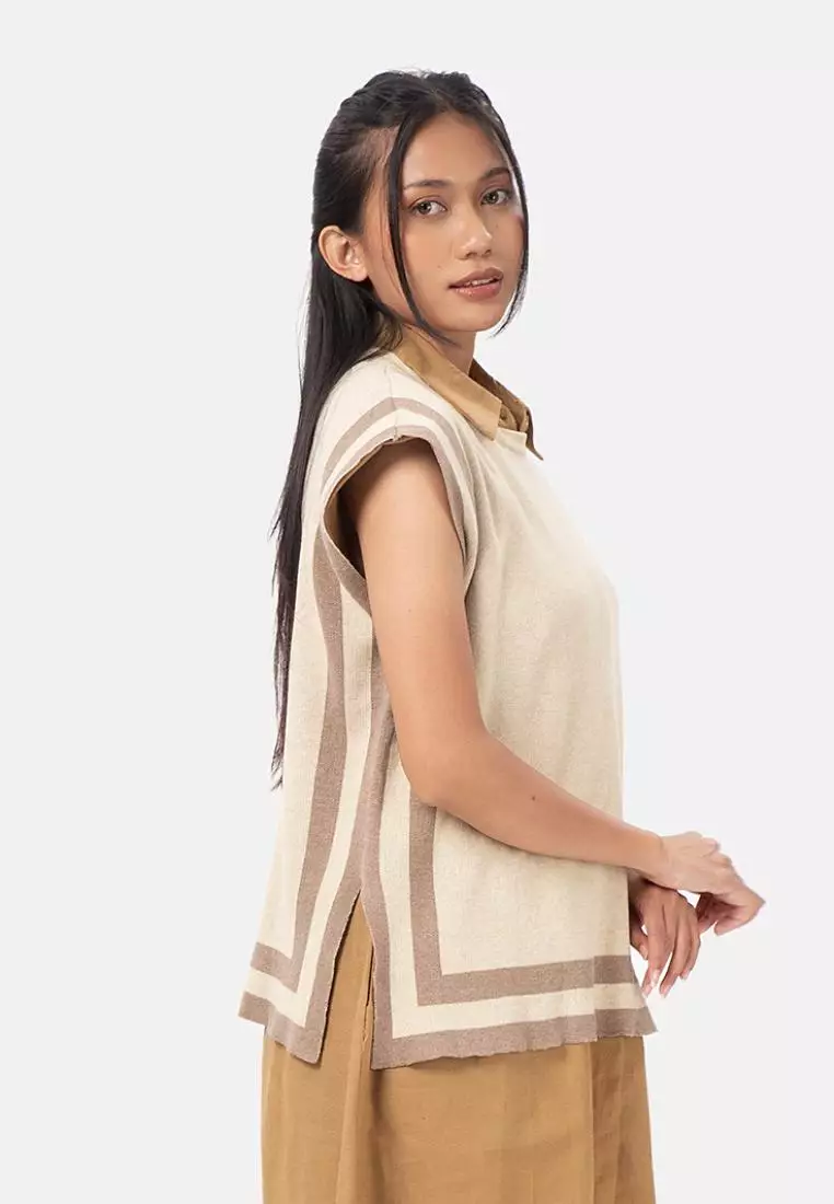 Agatha Blouse in Brown