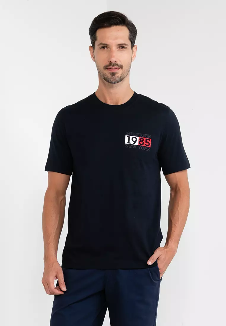 Tommy flag outlet tee