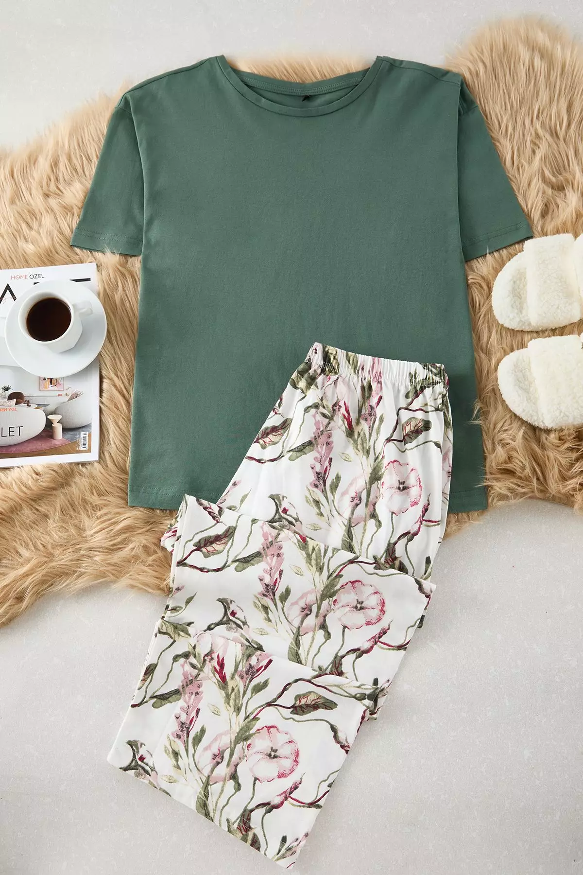 Floral print Pyjamas Set