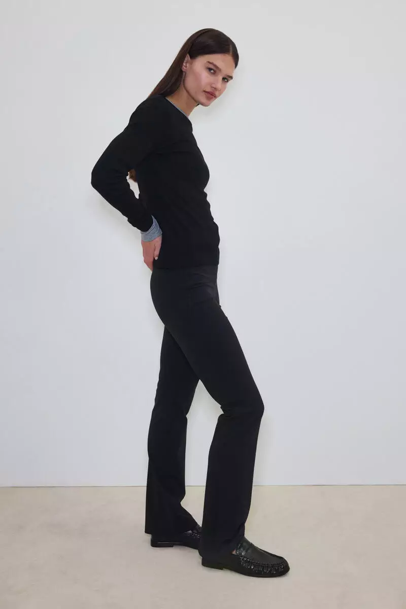 Four-way Stretch Flared Trousers