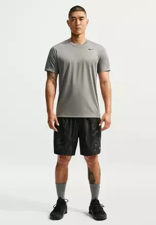 Buy Nike Graphic T-Shirts For Men 2026 Online on ZALORA Singapore