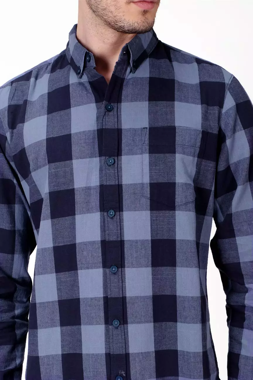 Kemeja Pria Regular Raven