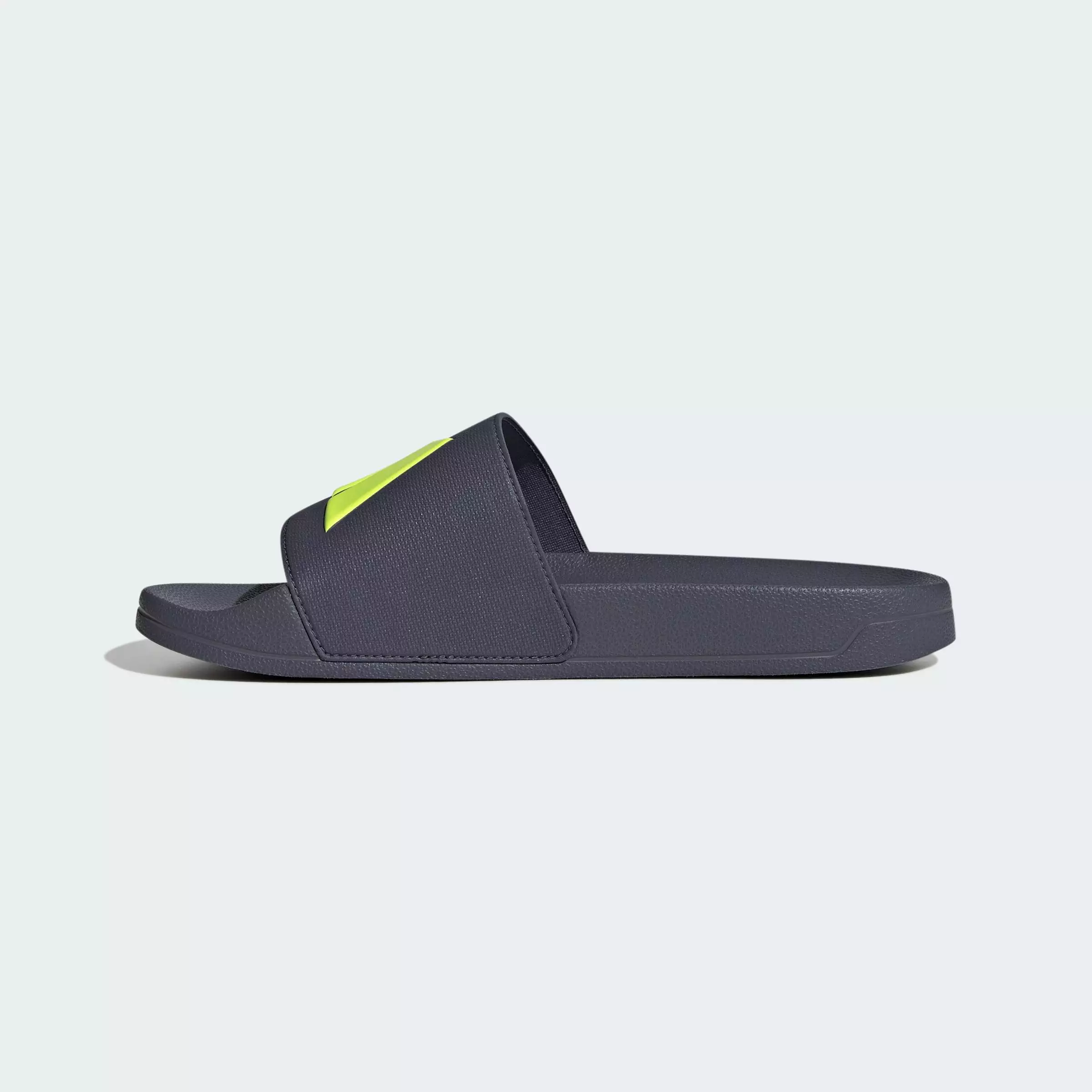 Lifestyle ADILETTE SHOWER SLIDES Unisex Grey IH9040