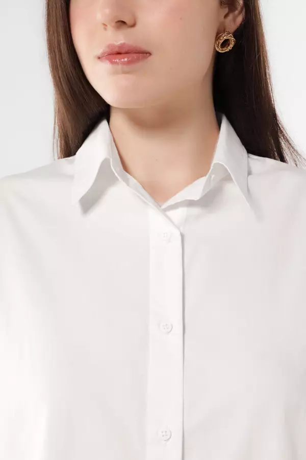 MINIMAL - Alissa - Kemeja Basic Regular Fit - White Colour White