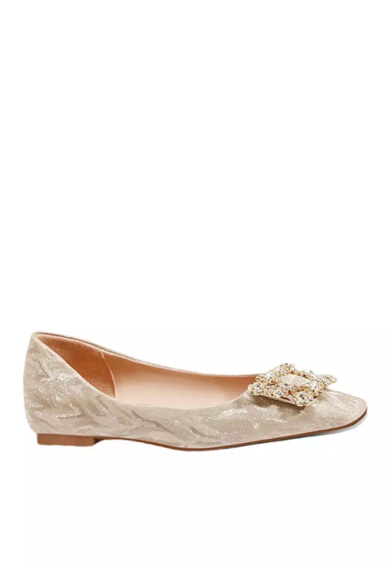 Discount on Twenty Eight Shoes  shoes - SKU: VANSA Shinny Fabric Bow Wedding Flats VSW-P-FHP