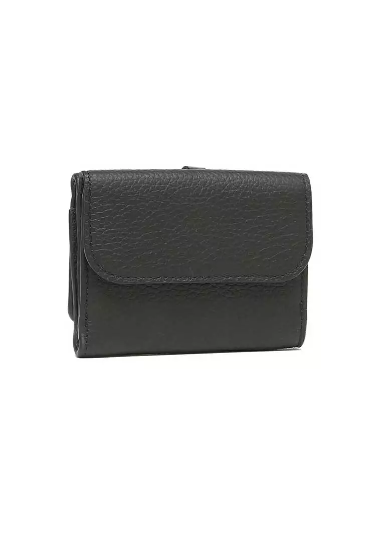 Alphabet Mini Trifold Wallet Black CHC21WP946F57
