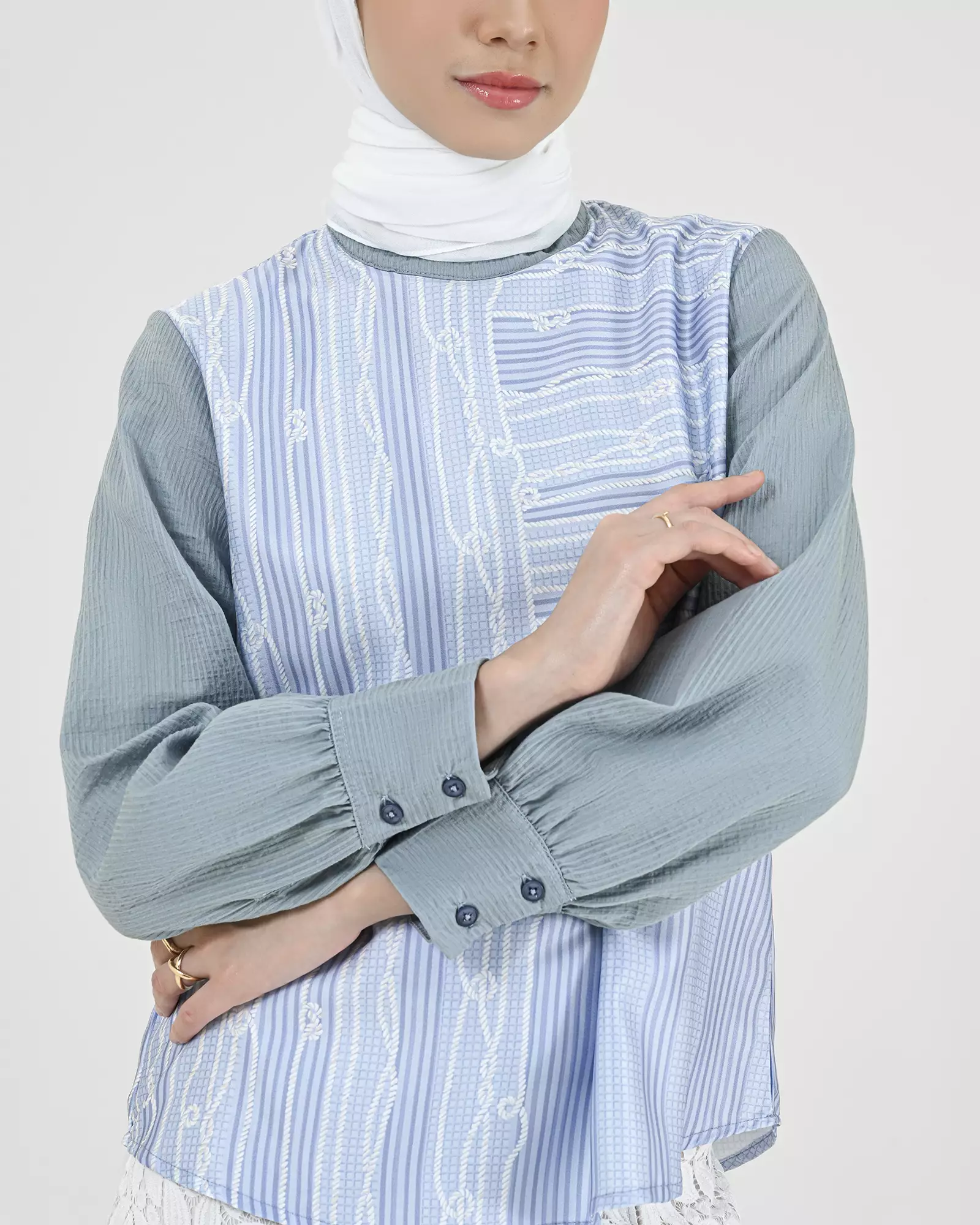 Geulis.id CORDELIA BLOUSE - Blue