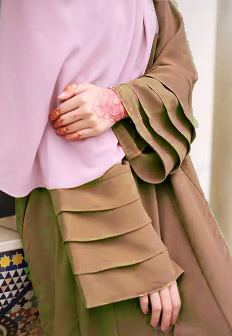 Laura Abaya Long Dress in Taupe Brown