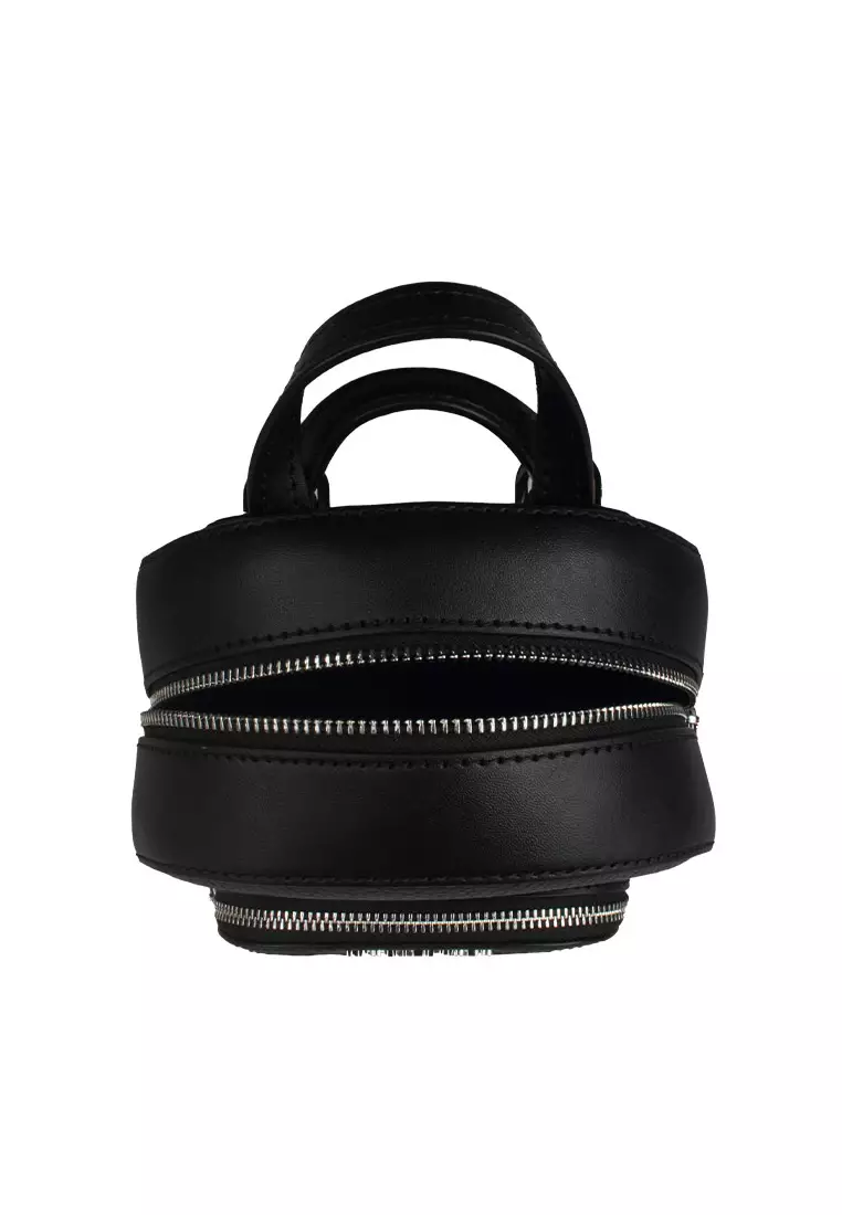 Jaycee Medium Pebbled Leather Backpack in Black 35T2S8TB1L