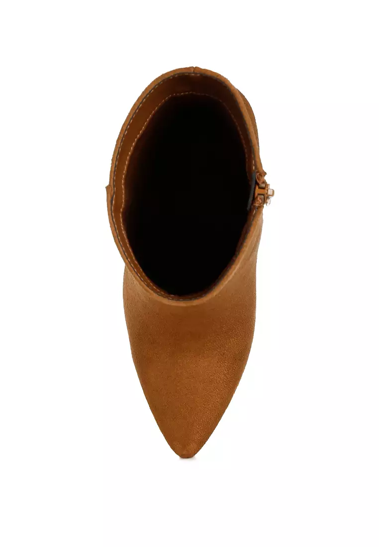 Sepatu Bot Pergelangan Kaki Bertumit Blok dalam warna Tan