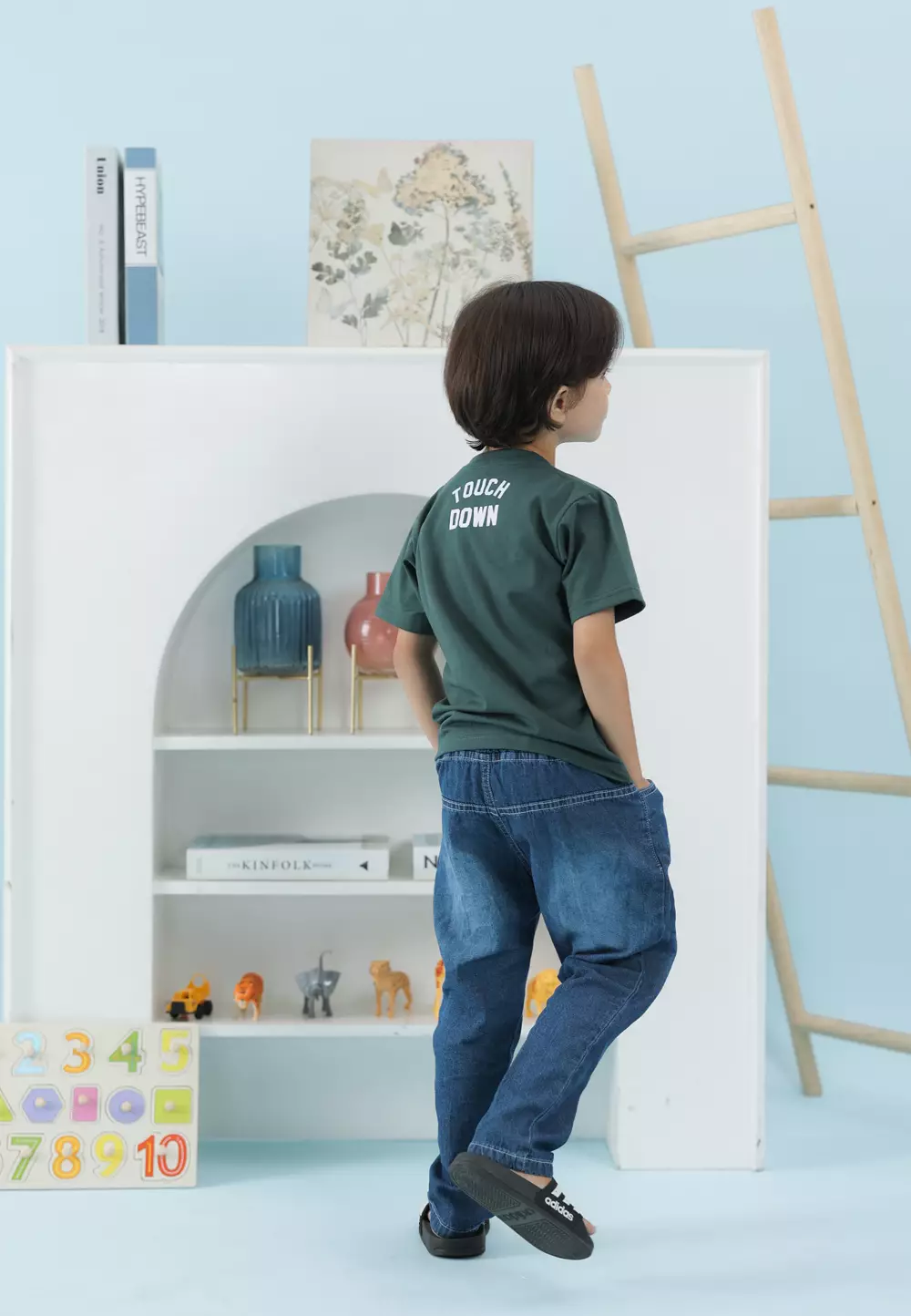 Wakakids Baju Atasan Kaos Anak Laki Laki Usia 1 Tahun Hingga 4 Tahun T-shirt Motif Touch Down 3954 Army