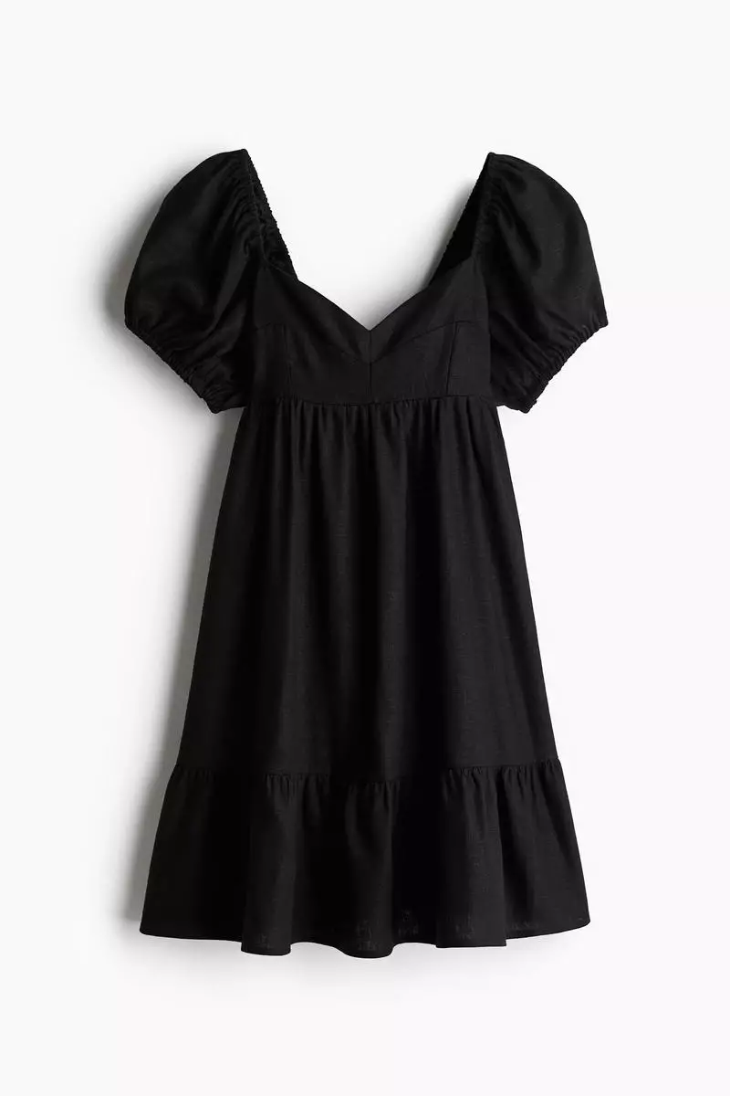 Puff-sleeved dress