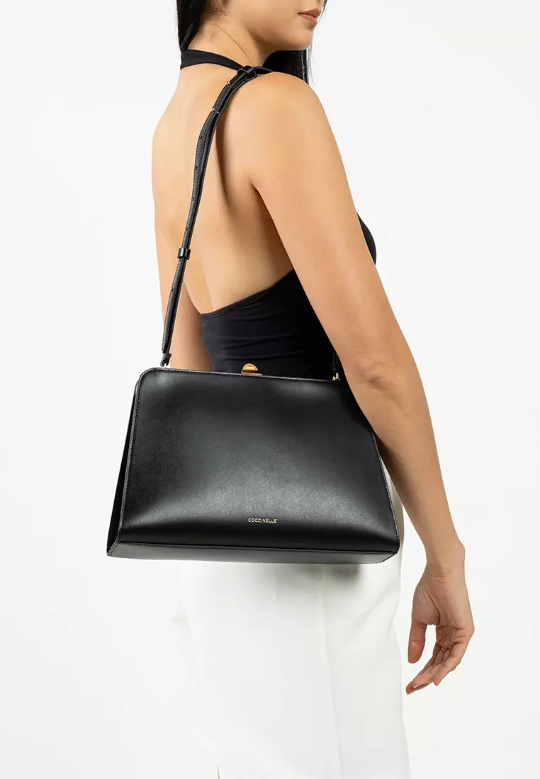 Liv Shoulder Bag