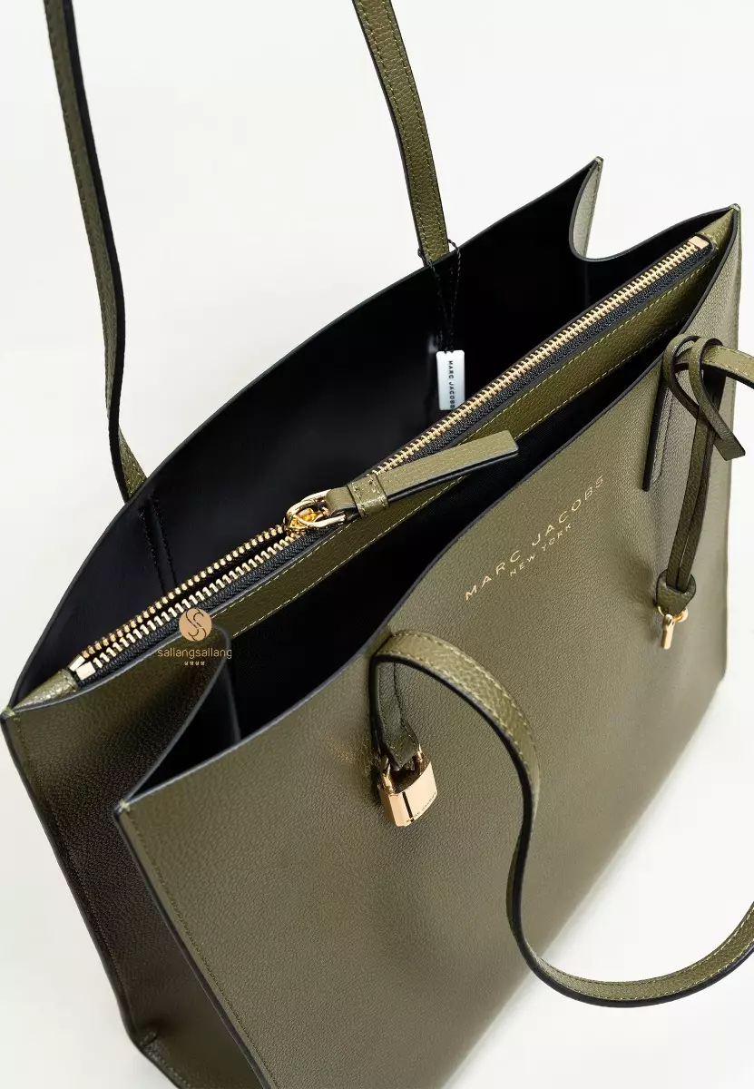 The Grind Tote Bag in Beech