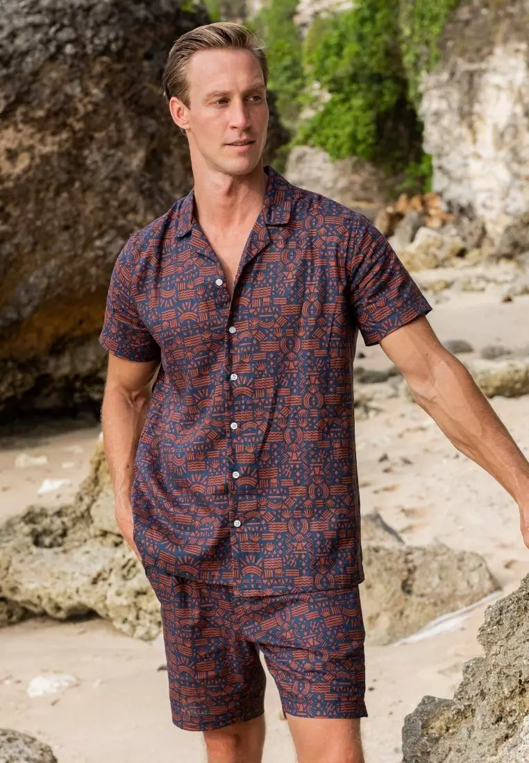 Tribal Celana Pendek Linen Pria Navy Motif | Linen Short pants Men Patterned Navy