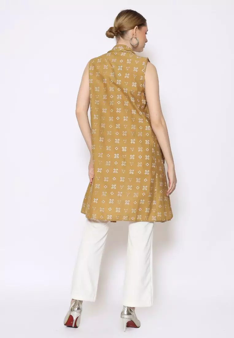 Rinjanie Batik - Batik Tuntrum Katun Series - Outer Coin Turmeric - Outer Batik Modern - Outer Batik - Outer Batik Kerja Kantor - Batik Cap - OUTC - YL