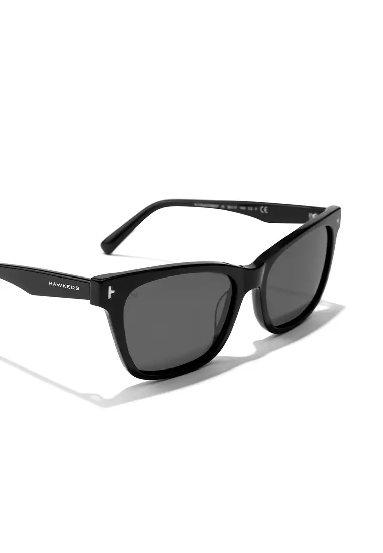 HAWKERS POLARIZED Black Dark MAZE Sunglasses for Men and Women, Unisex. UV400 Protection. Official Product designed in Spain