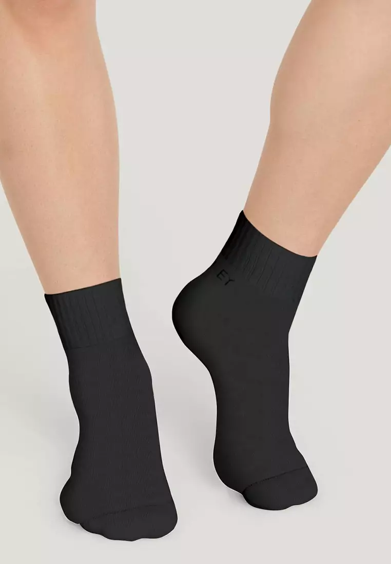 Jockey Sports Quarter Socks - Pack of 3- Assorted