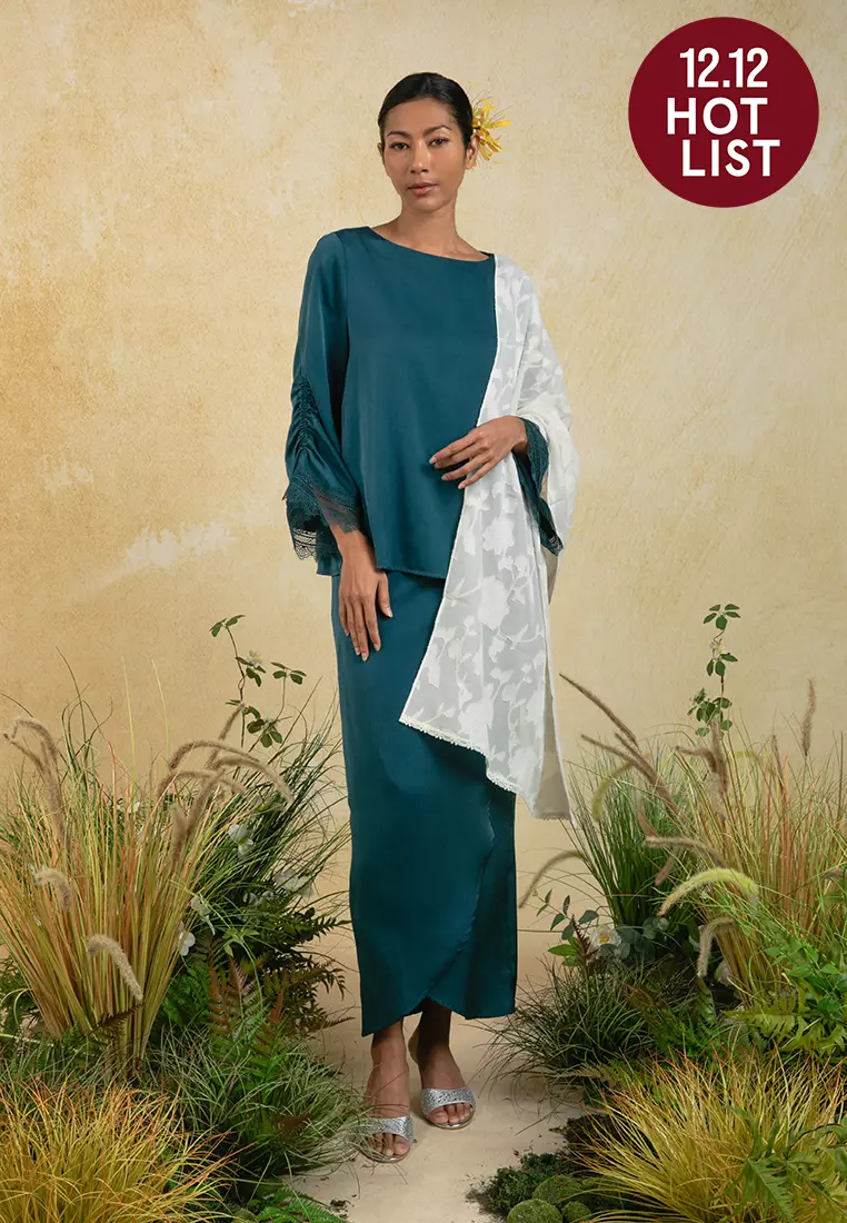 DALINA KURUNG WITH SELENDANG SET