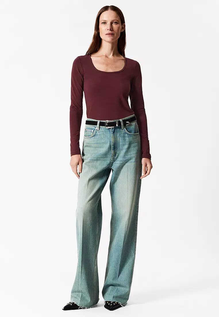 Scoop-Neck Long-Sleeves Jersey Top