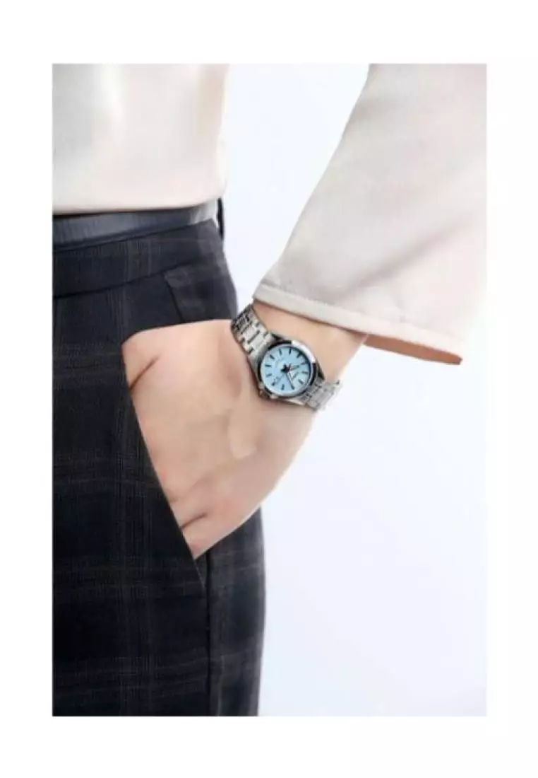 Women's Analog LTP-1308D-2A Stainless Steel Band Casual Watch