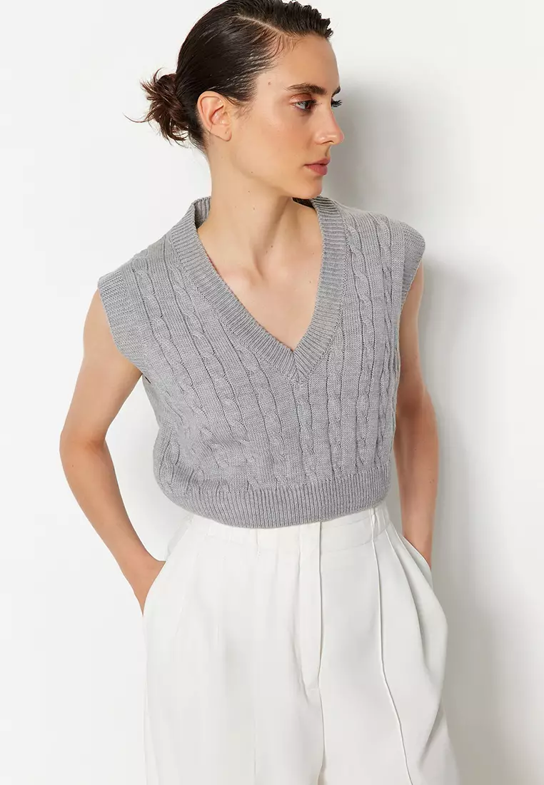 網上選購Trendyol Sleeveless Sweater 2024 系列