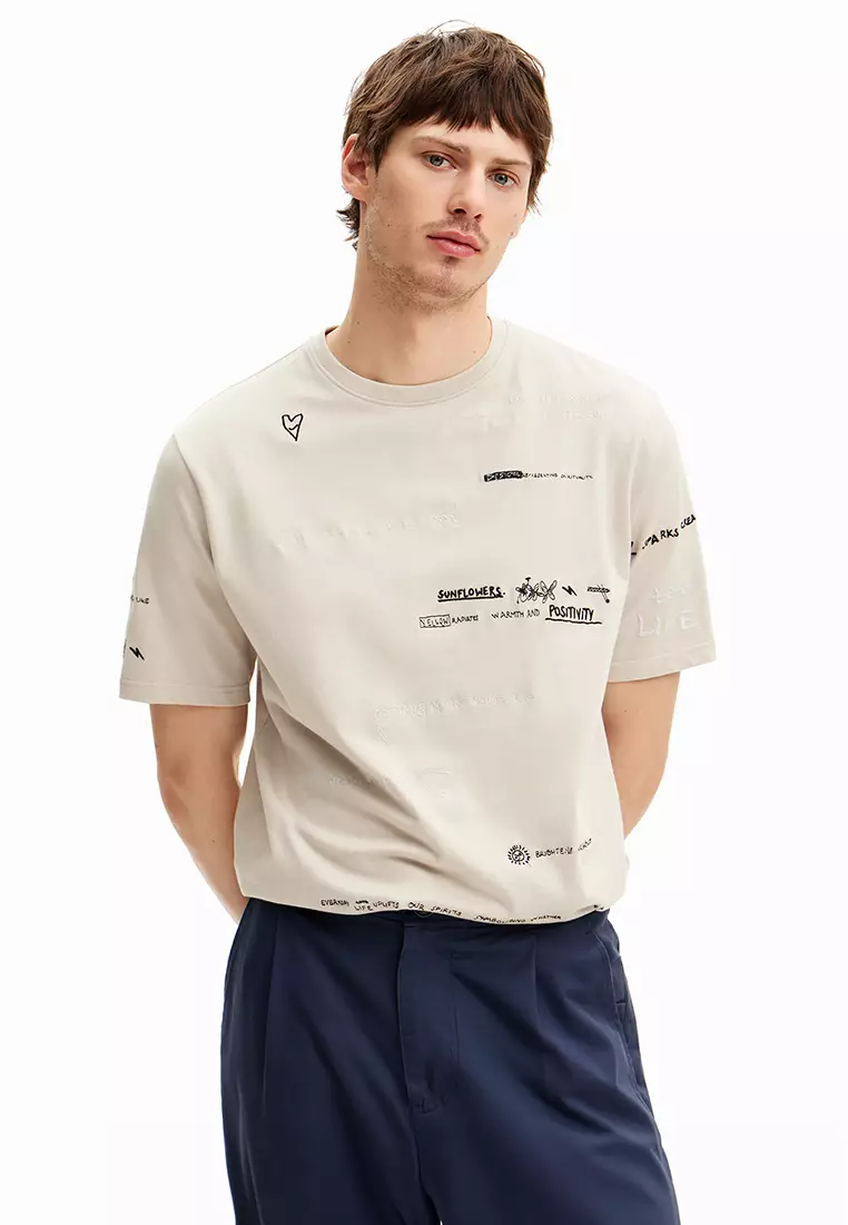 Buy Desigual Desigual Man T-shirt with phrases. 2025 Online