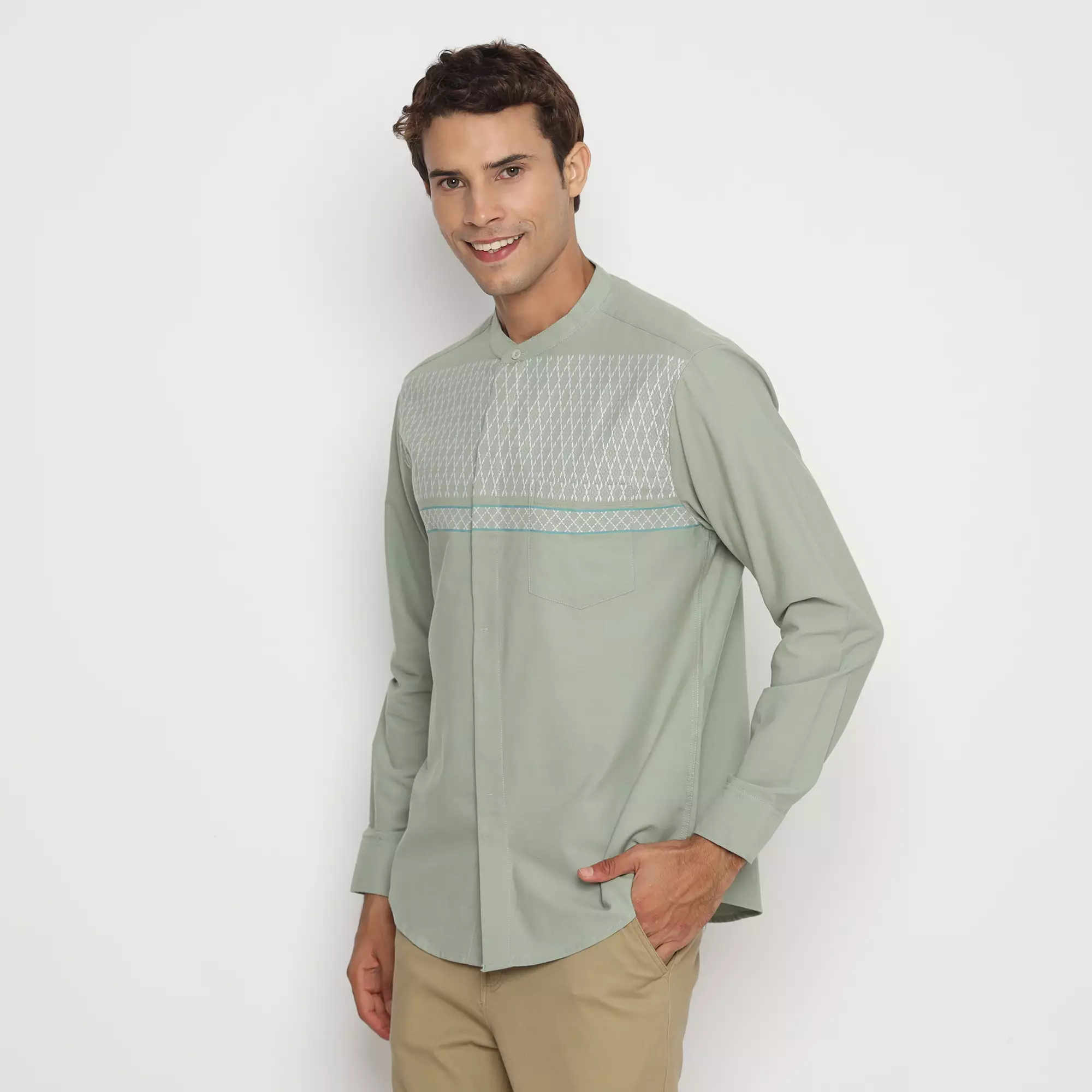Platini Kemeja Koko Pria Lengan Panjang Katun Hijau Sage 961194