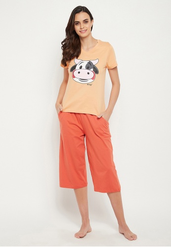 Clovia orange Clovia Cow Emoji Print Top & Solid Capri Set in Peach Colour - 100% Cotton 12740AAF0A7D5FGS_1