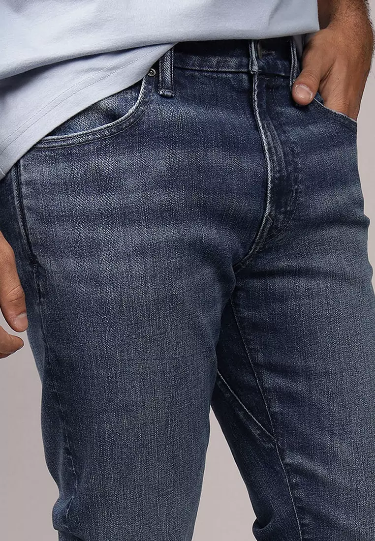 Medium Clean Wash Active 24/7 Athletic Skinny Jeans