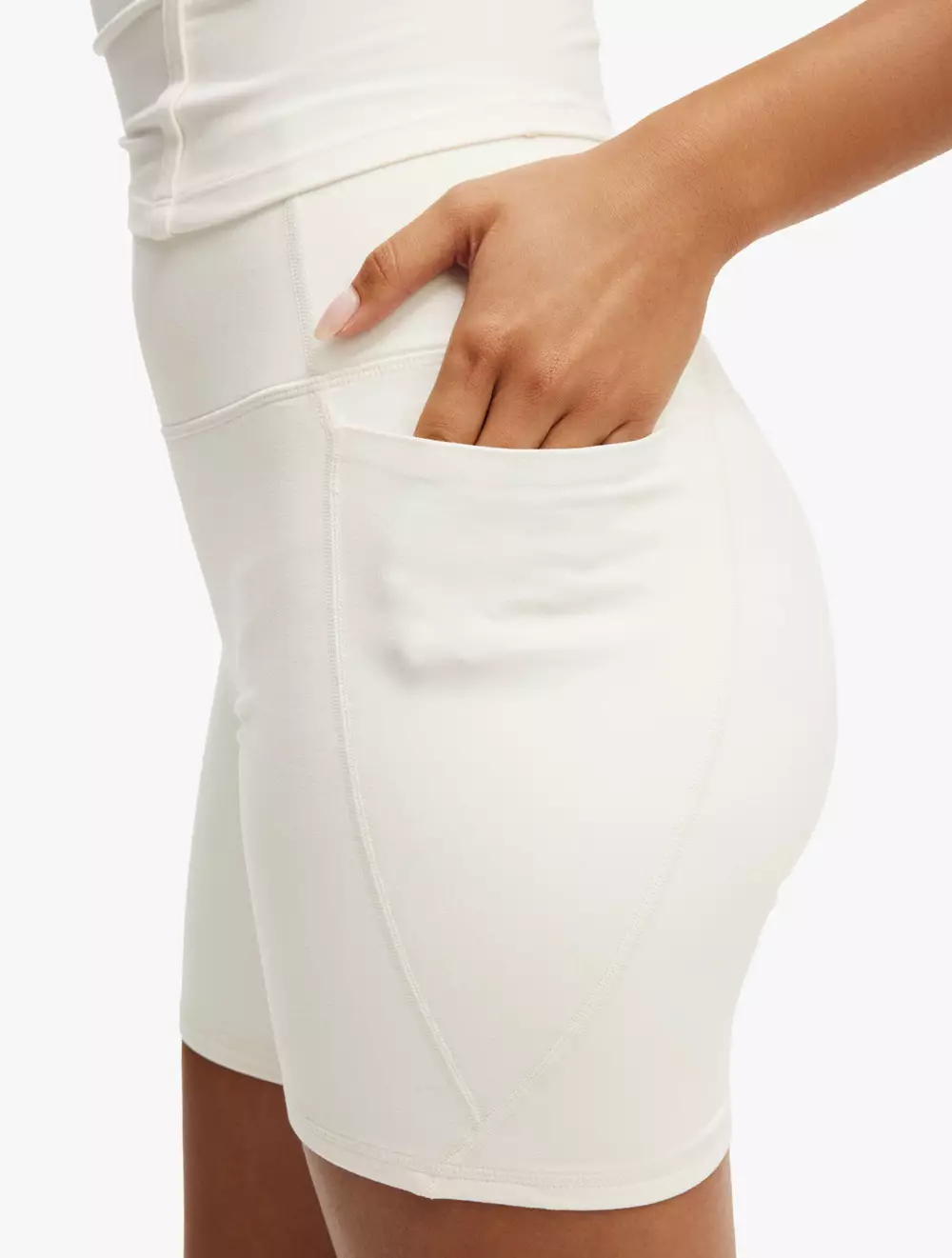 COTTON ON BODY - BAWAHAN - ULTRA SOFT SIDE POCKET BIKE SHORT