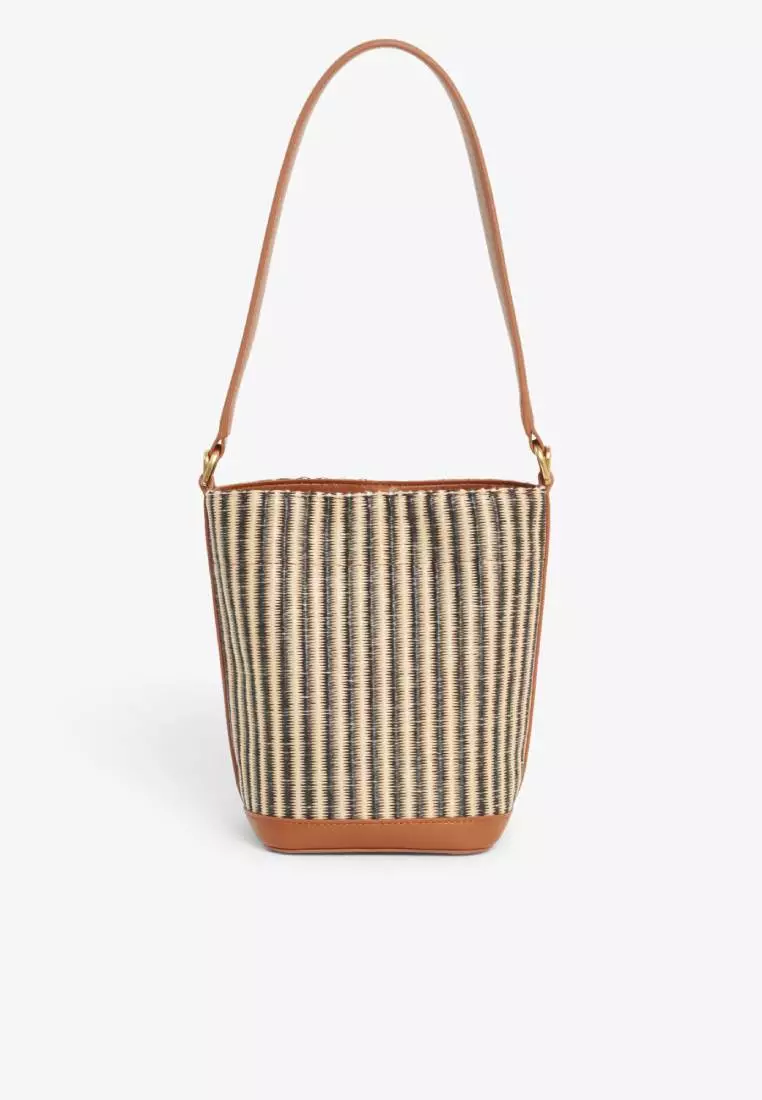 Small Summer Pack Raffia Bucket Bag