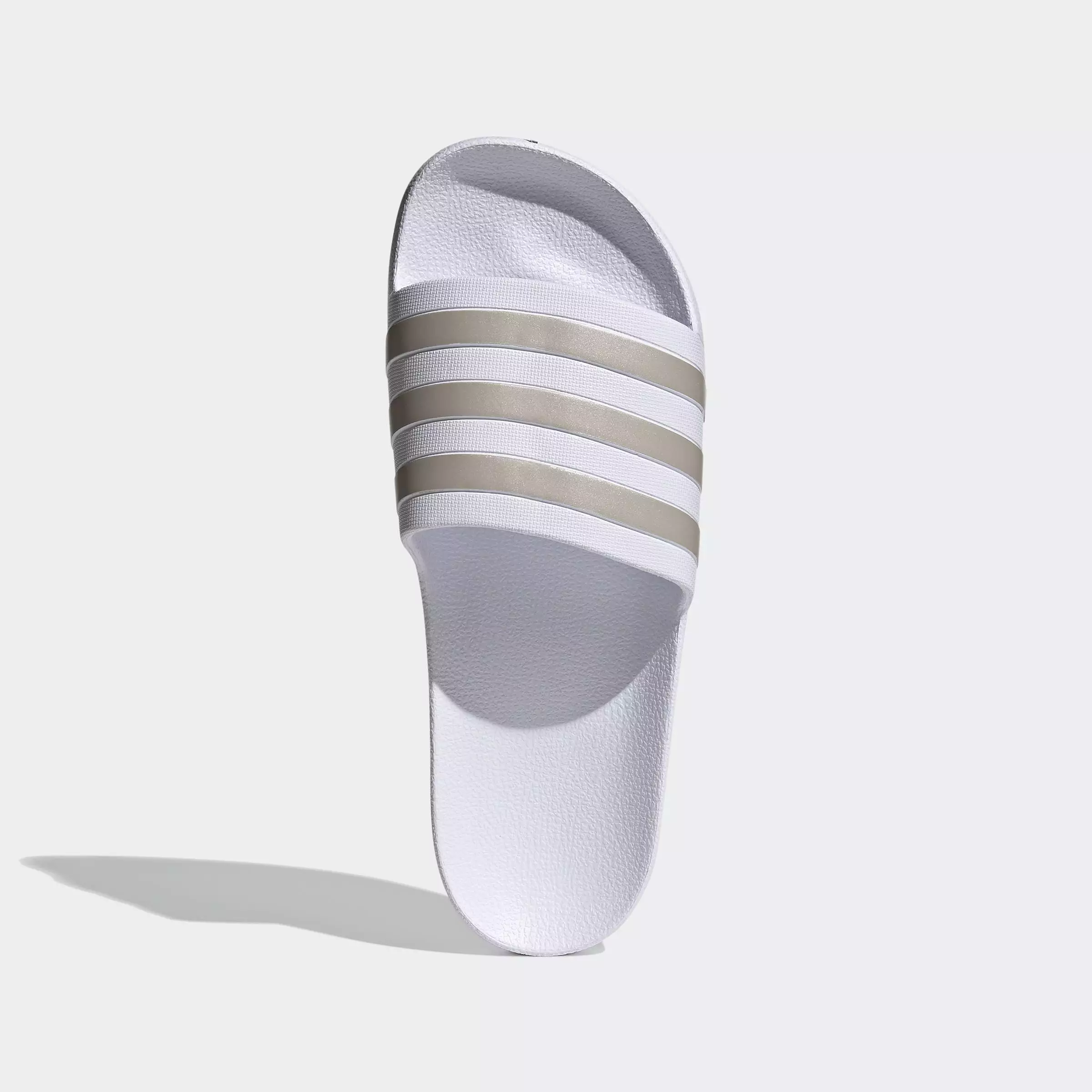 Adilette Aqua Slides