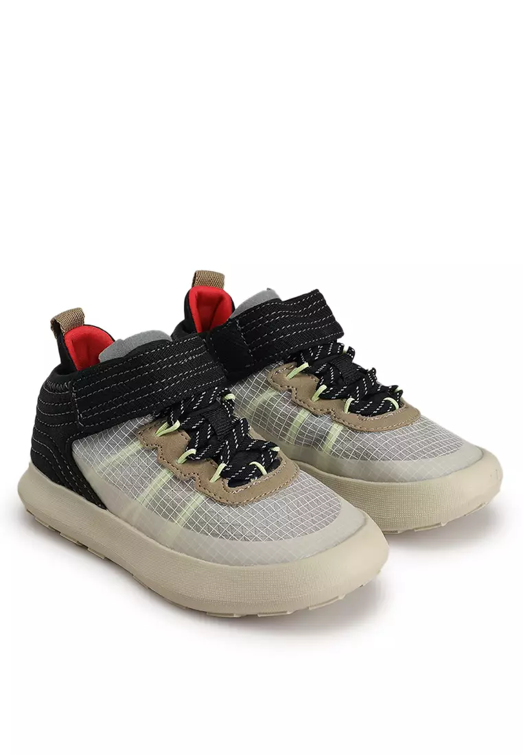 Zara hook and loop sneakers top