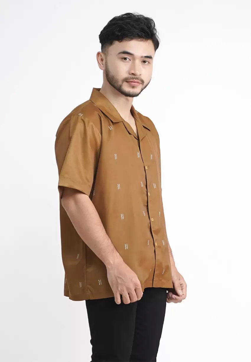 Tiento Kemeja Pakaian Pria Baju Kasual Atasan Lengan Pendek Motif Simpel Eunoia