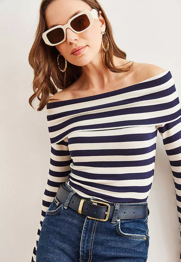 Madonna Collar Soft Touch Flexible Blouse