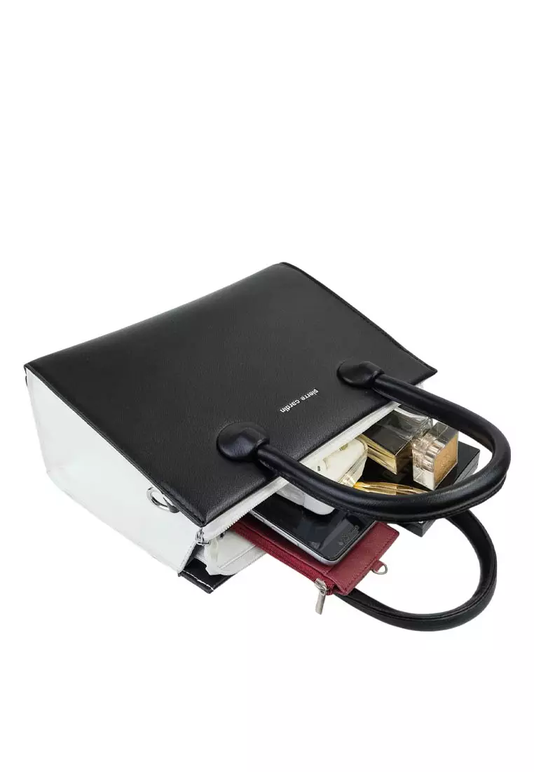 Pierre Cardin Tas Sling Bag Wanita Black 9121530301BLA