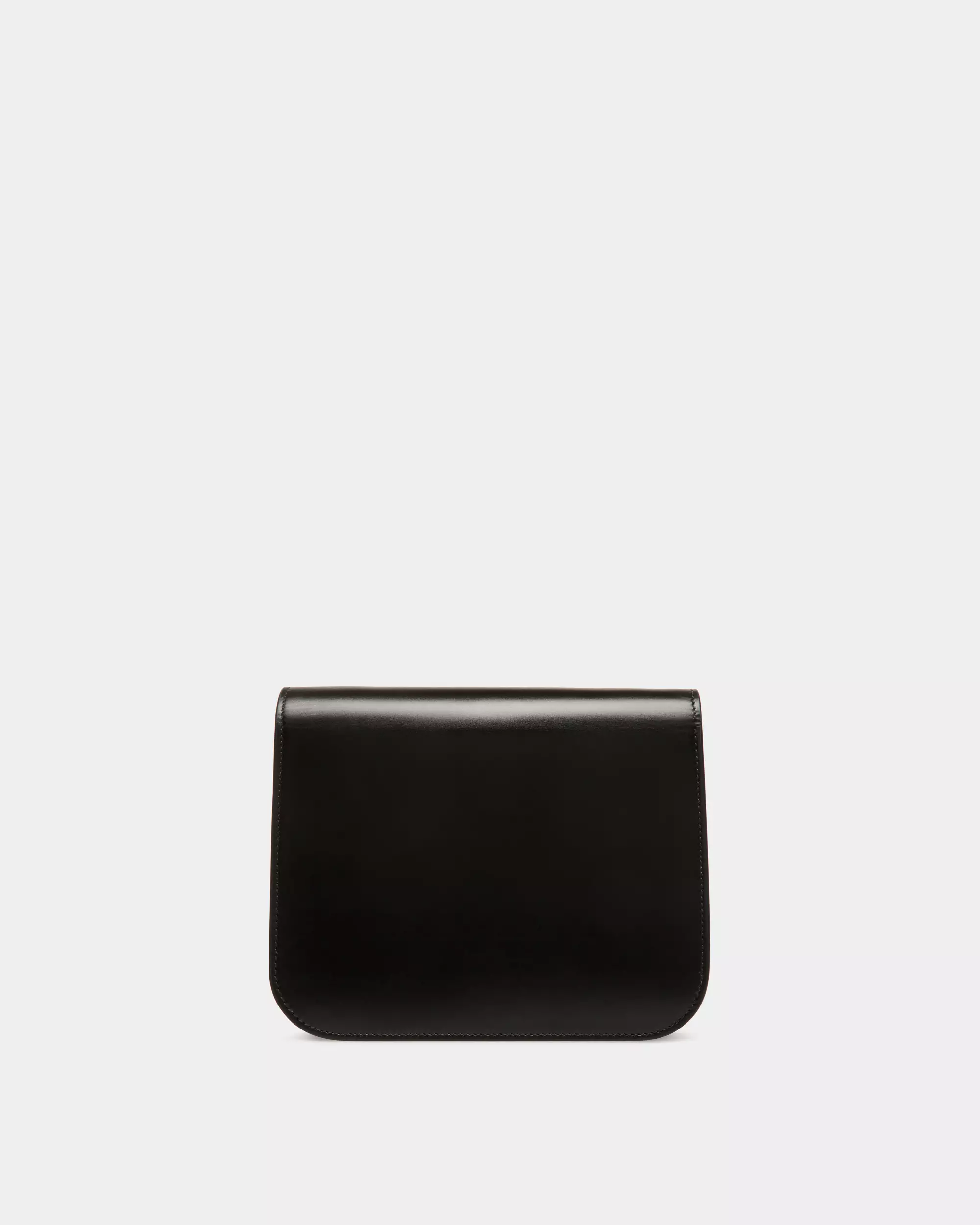 Ollam Crossbody Bag in Leather - Black