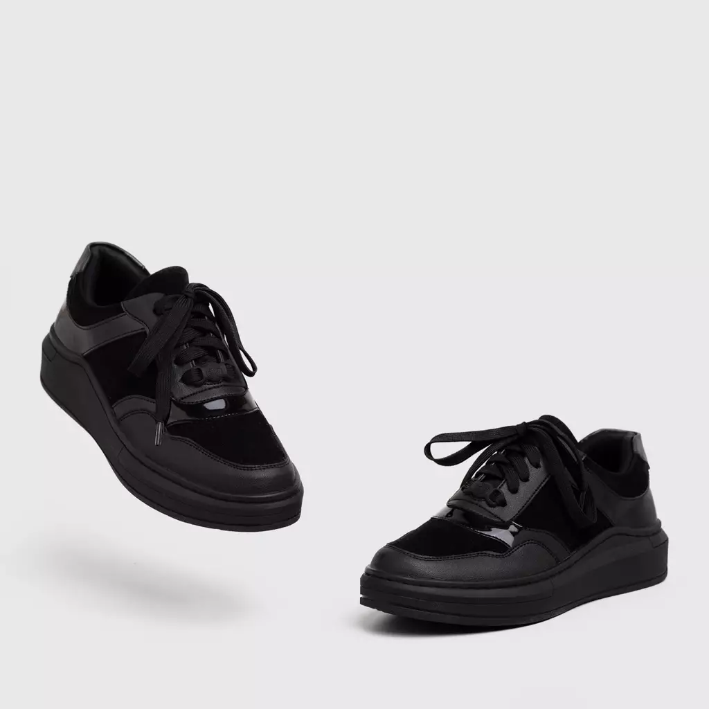 Saldana Sneakers Black