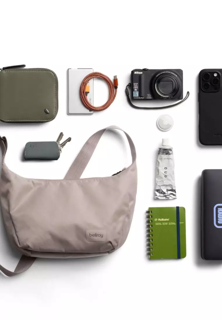 Bellroy Laneway Crescent Bag 2.5L - Fawn