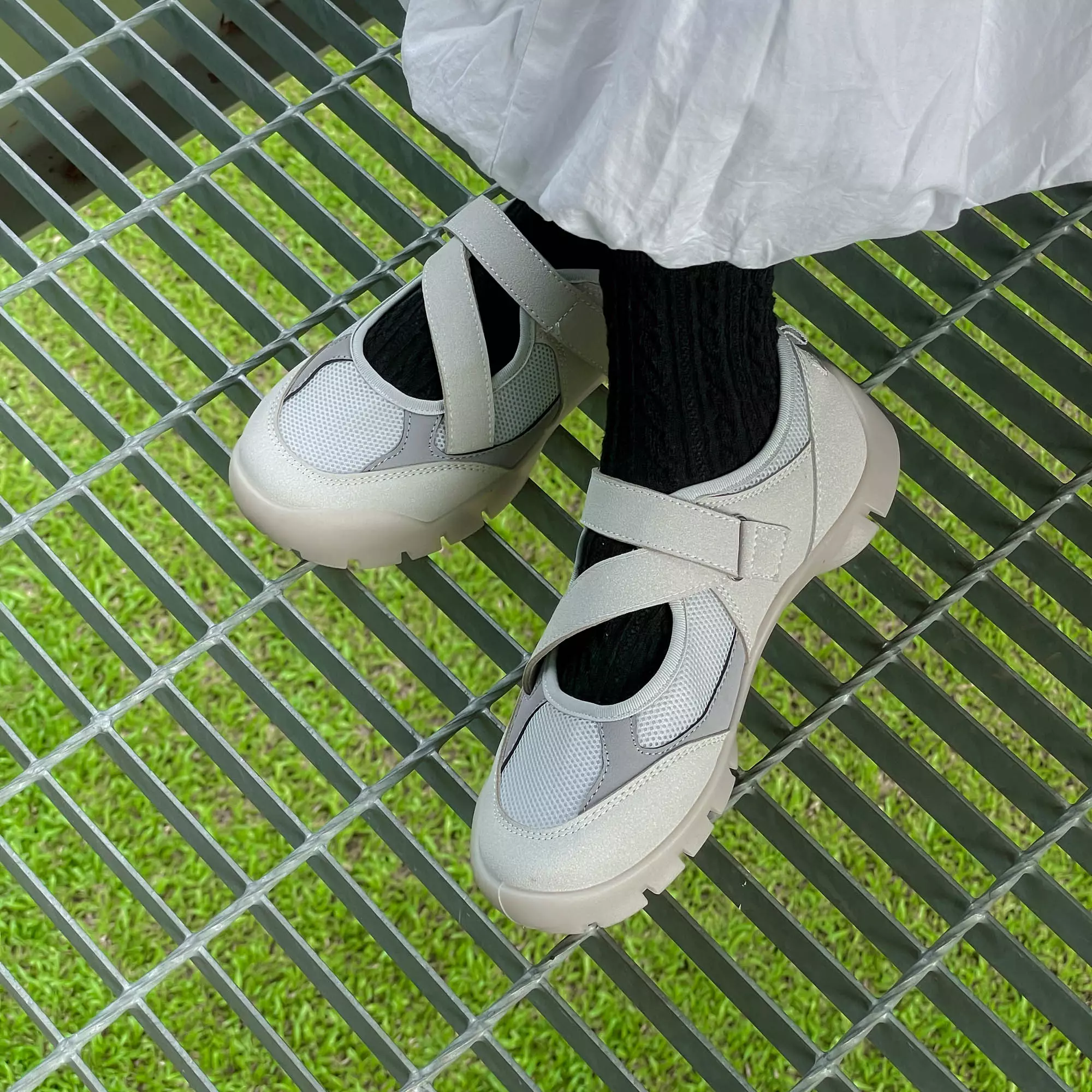 Blow Ama Sneakers Wanita WCBL 0003