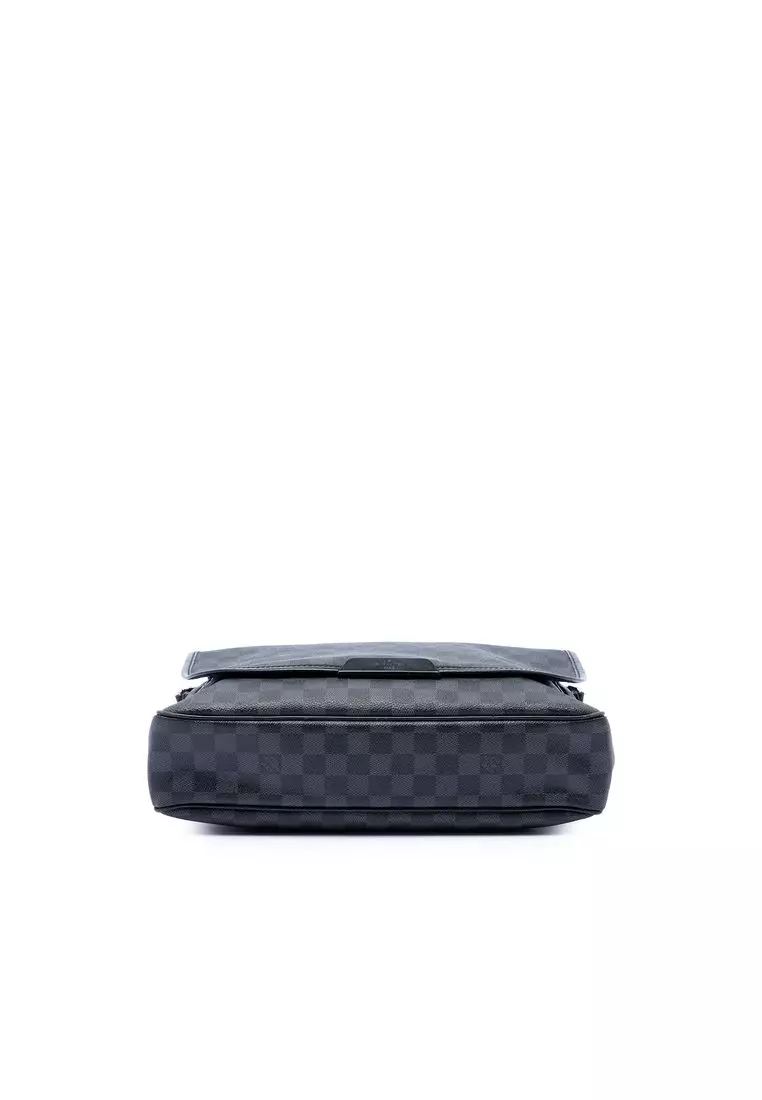 Pre-Loved Louis Vuitton Damier Graphite Daniel Mm