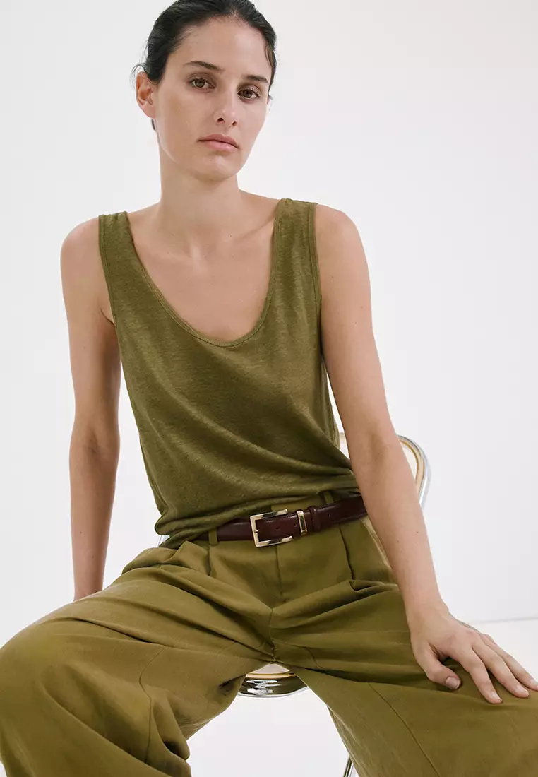 Linen Top With Scoop Neckline