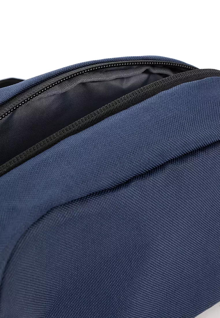 Essential 小型腰包 BG-701756