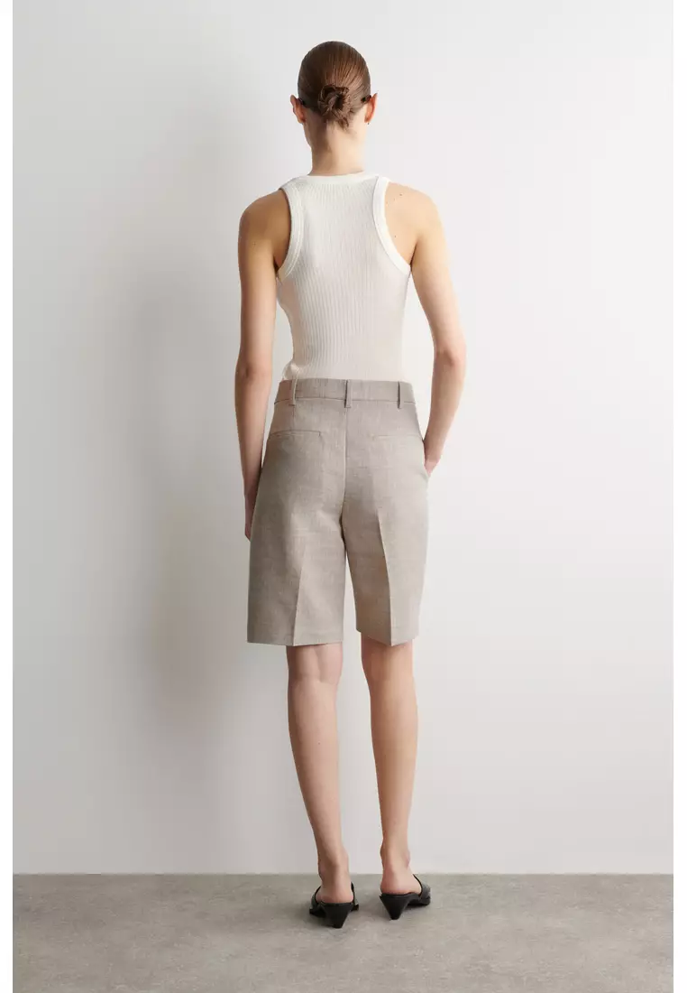 TAILORED LINEN SHORTS