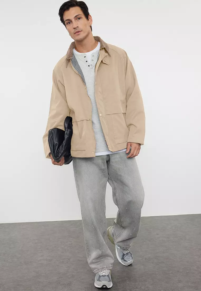 Stone Regular Fit Velvet Collar Detailed Unisex Seasonal Coat TMNAW25MO00017