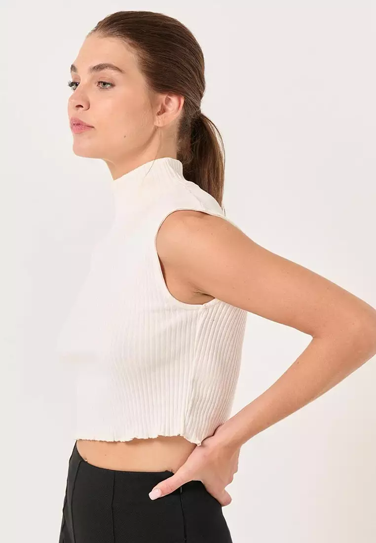 White sleeveless 2025 mock turtleneck