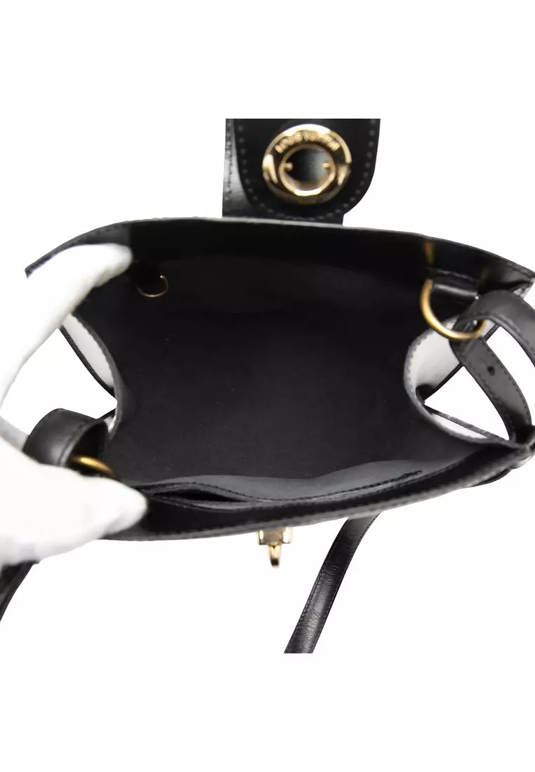 Pre-Loved Louis Vuitton Epi Cluny
